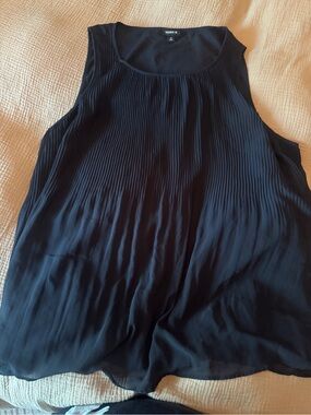 Torrid Black Pleated Chiffon Tank Top Size 2 Plus Size Flowy Blouse